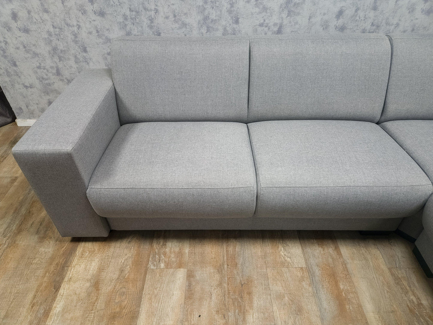 Z.G.A.N Grijs Hoekbank van HACO WONEN