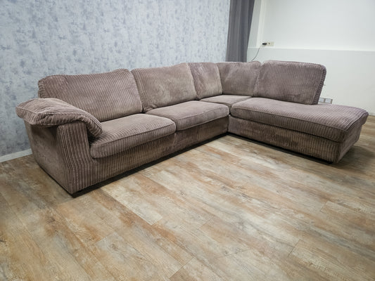 Mooi Taupe Ribstof Hoekbank - BanxteL - 2dehandse Bankstellen