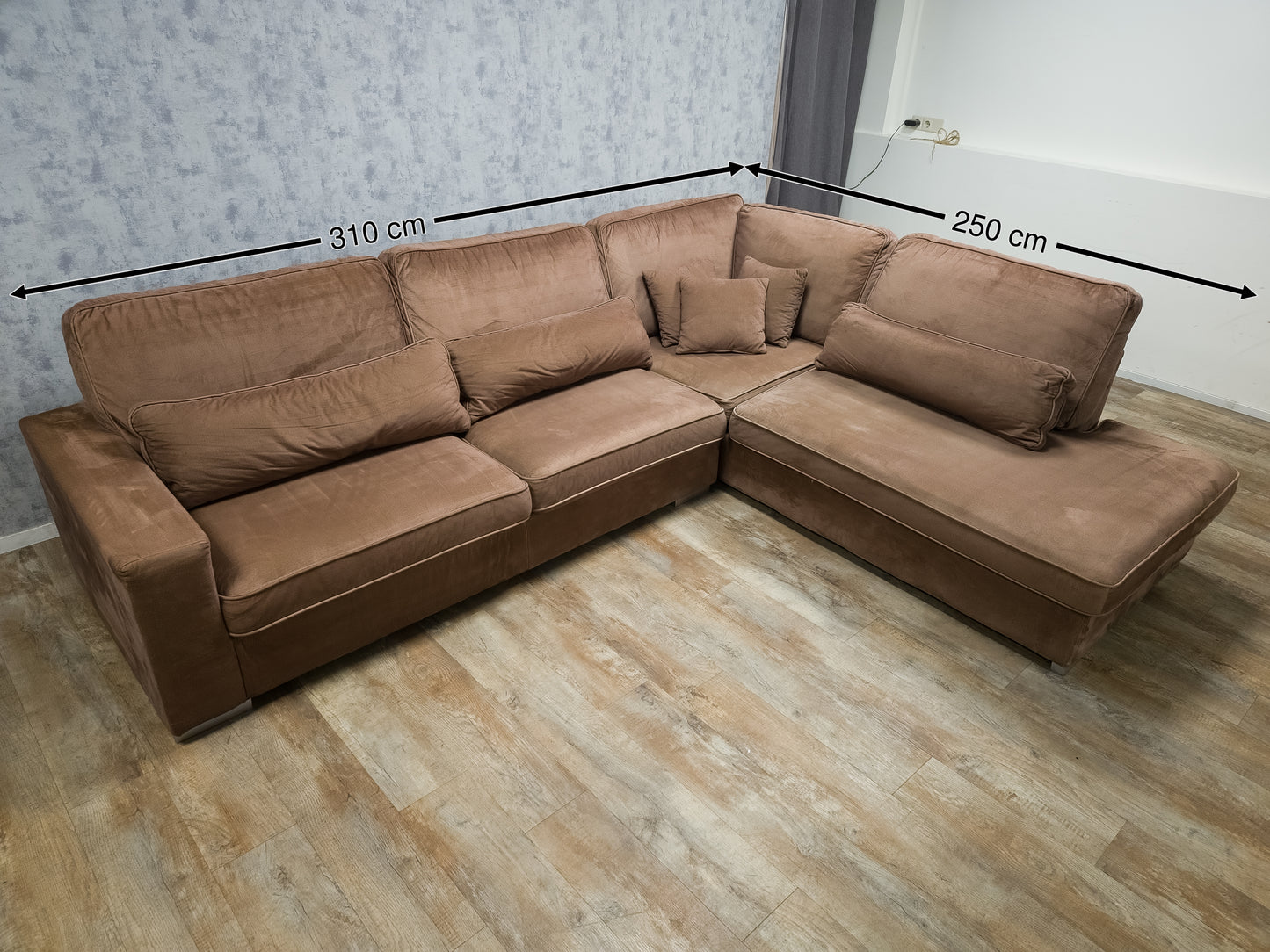 Mooi Groot Taupe Velvet Hoekbank
