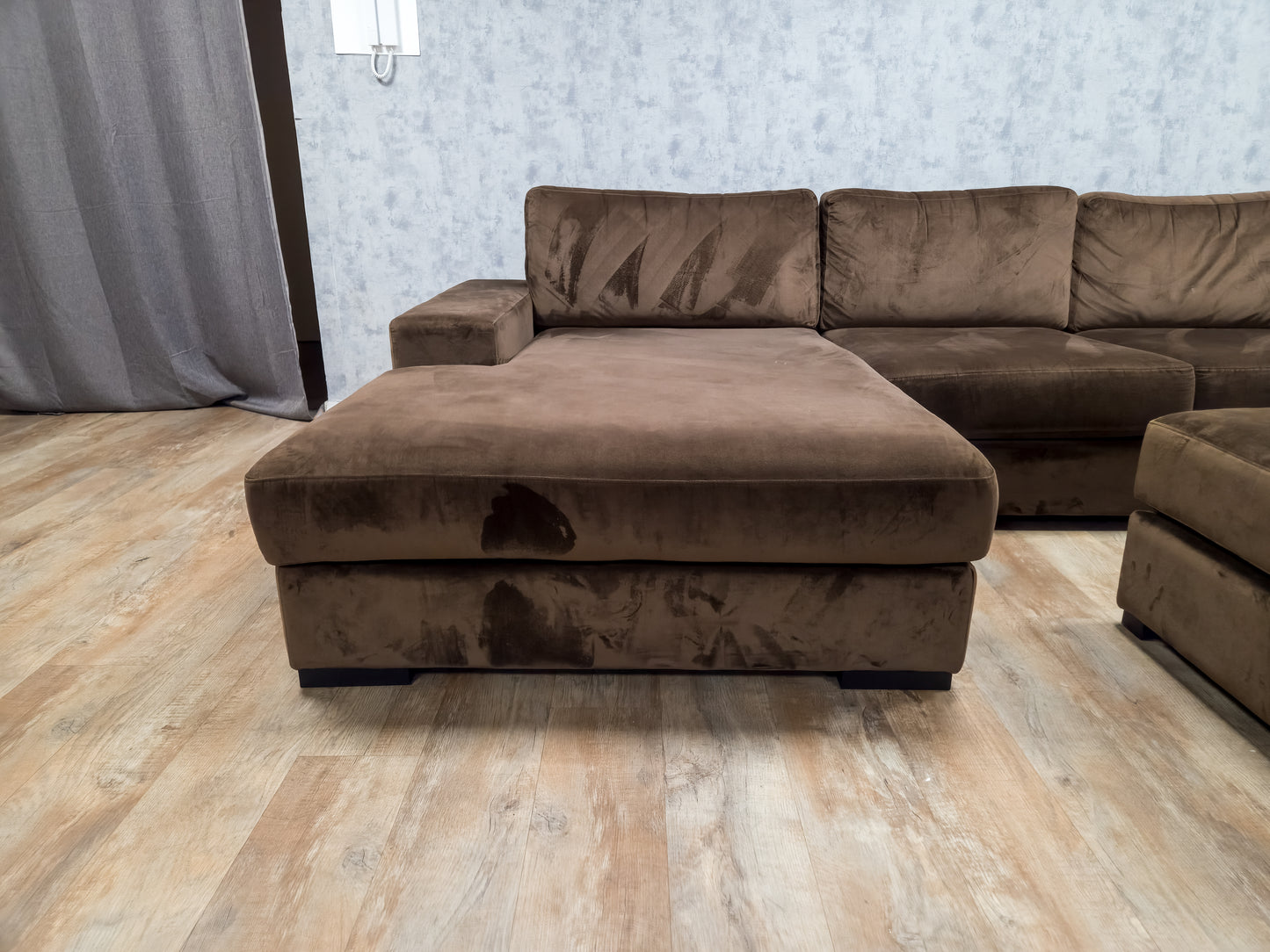 MOOI GROOT TAUPE BRUIN VELVET HOEKBANK