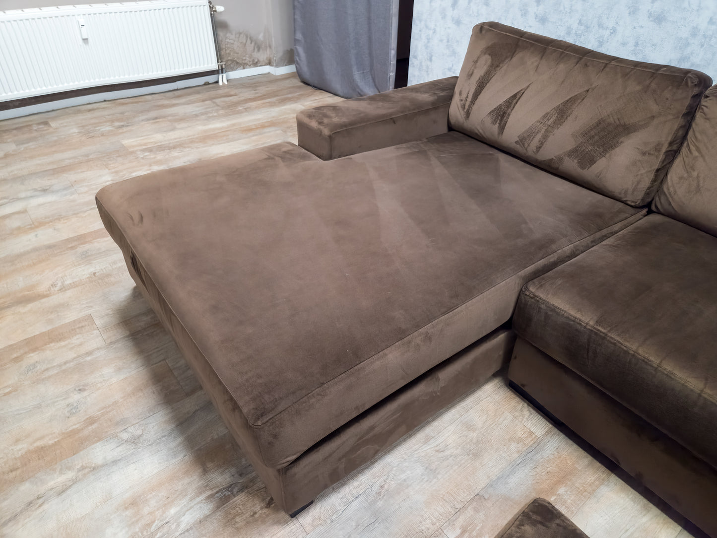 MOOI GROOT TAUPE BRUIN VELVET HOEKBANK