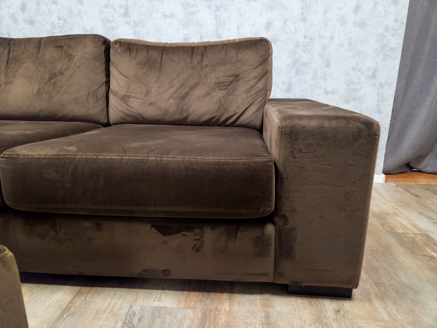 MOOI GROOT TAUPE BRUIN VELVET HOEKBANK