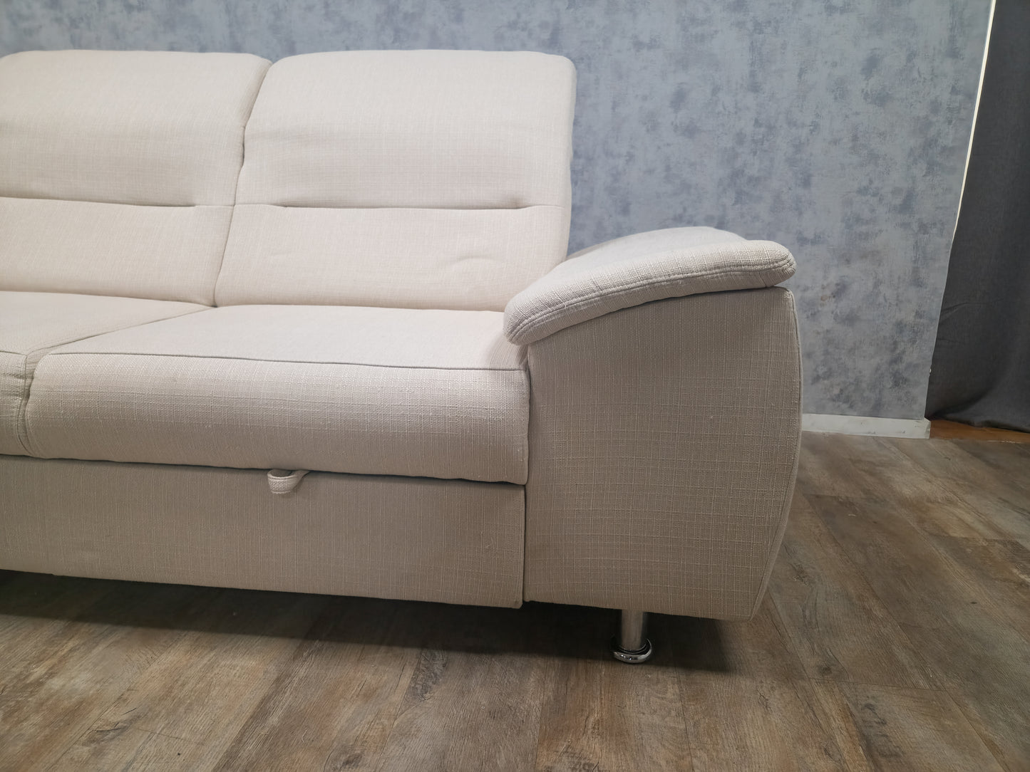MOOI BEIGE HOEKBANK MET SLAAPFUNCTIE