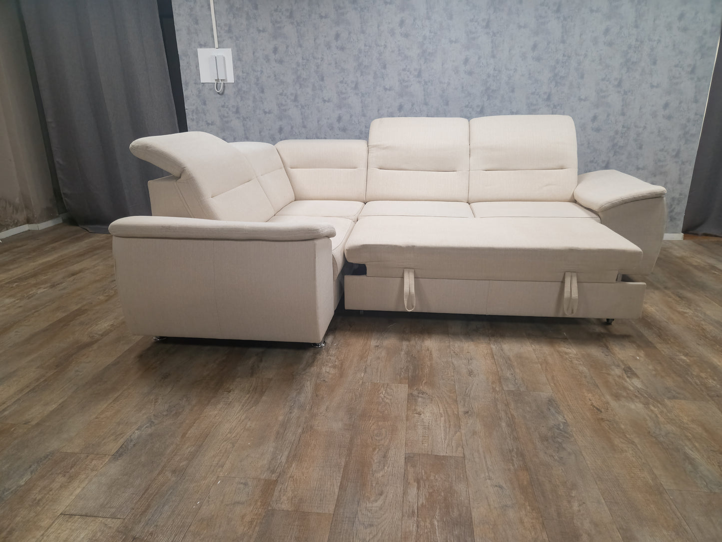 MOOI BEIGE HOEKBANK MET SLAAPFUNCTIE
