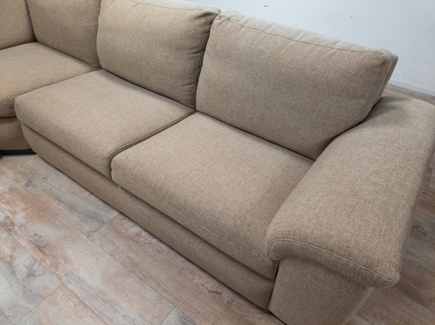 Zeer Mooi Groot Beige Hoekbank