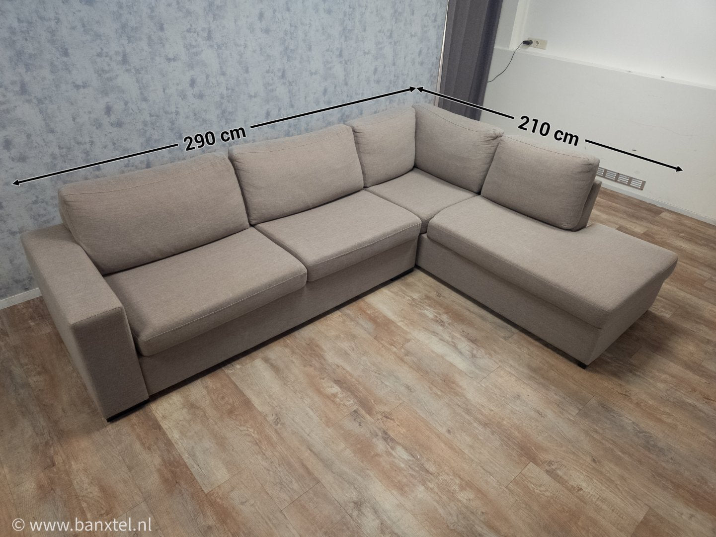 Zeer Mooi Taupe Hoekbank - BanxteL - 2dehandse Bankstellen