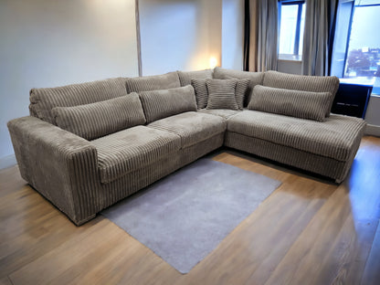 Mega Taupe Fluweel Ribstof Luxe Hoekbank - BanxteL - 2dehandse Bankstellen