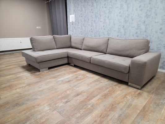 Stijlvolle taupe hoekbank voor uw huis | BanxteL, Rotterdam