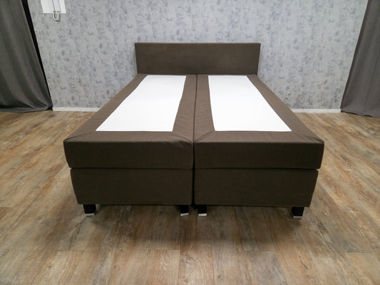 Zeer Mooi Bruin Taupe Boxpring Bed