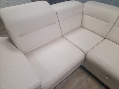 MOOI BEIGE HOEKBANK MET SLAAPFUNCTIE