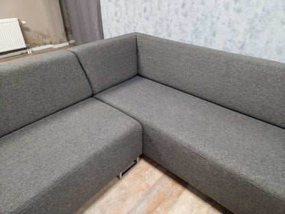 Zeer Mooi Modern Antraciet Hoekbank van MONTEL