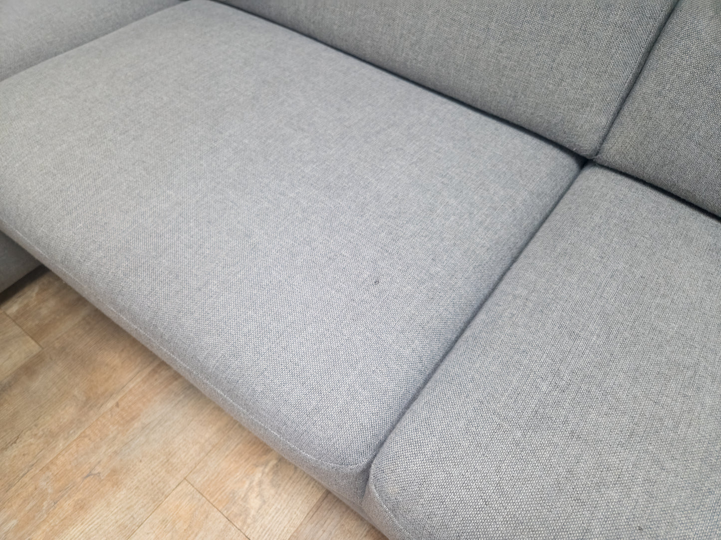 Z.G.A.N Grijs U Bankstel