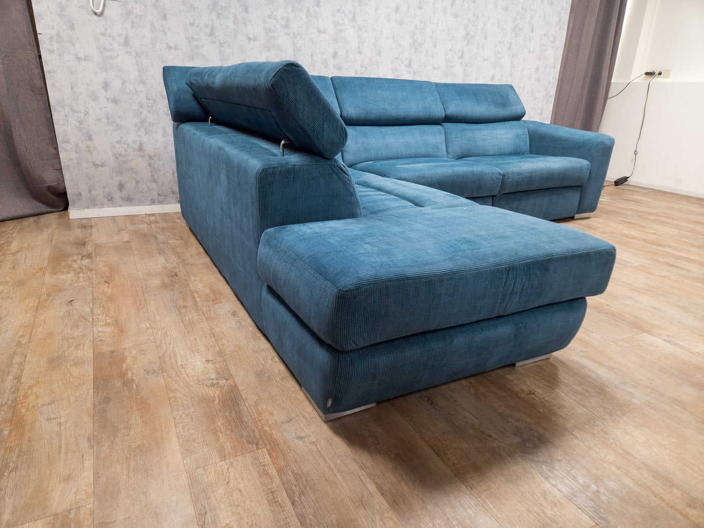 Zeer Mooi Aqua Blauwe Ribstof Hoekbank