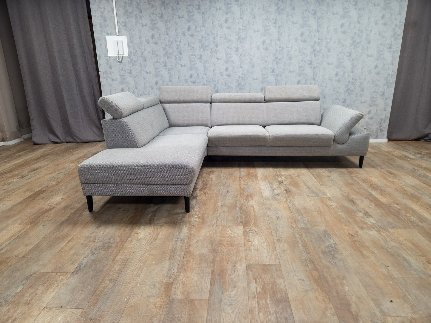 MONTEL Grijs Hoekbank - Met Hoofdsteunen Verstelbaar