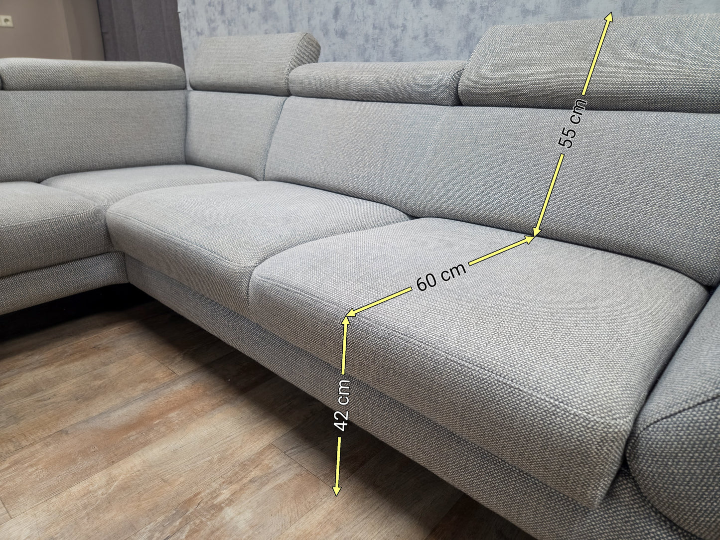 MONTEL Grijs Hoekbank - Met Hoofdsteunen Verstelbaar