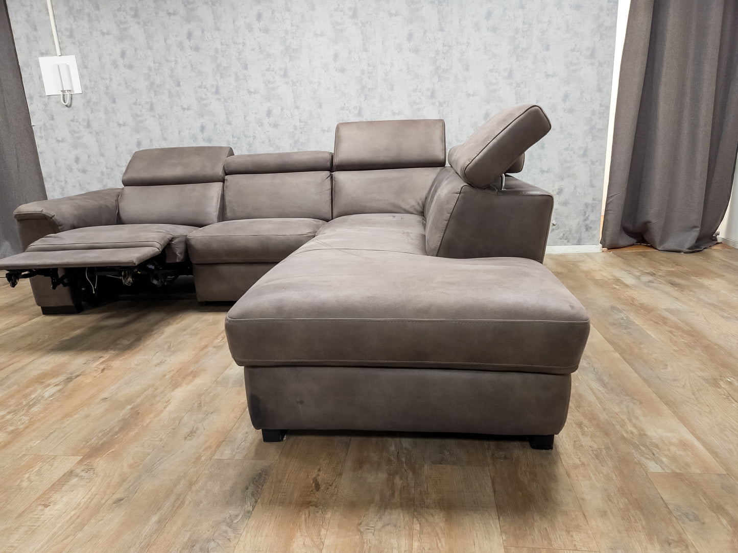 Moderne Bruin Hoekbank met Elektrische Relaxfunctie