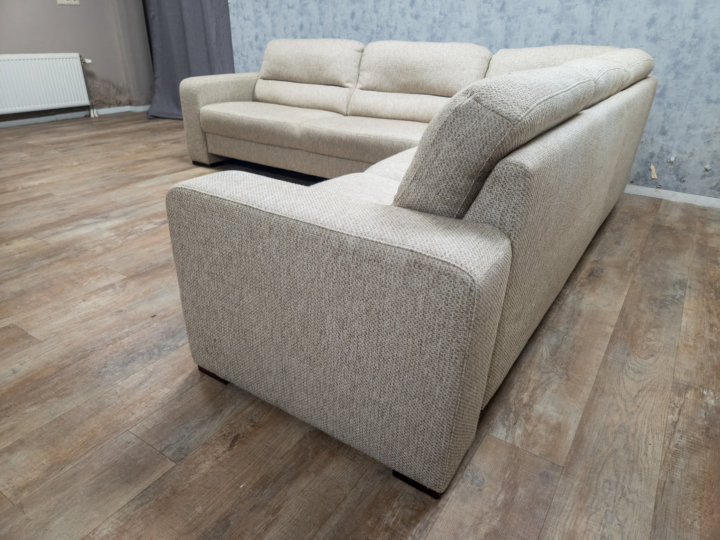 Grote Beige Hoekbank – Luxe Comfort voor de Woonkamer