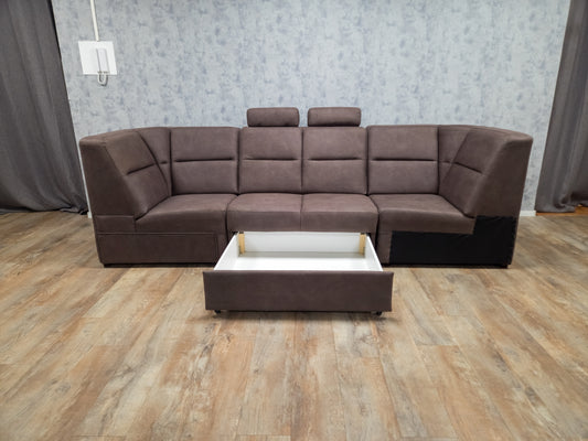 (Nieuwe) Mooie Bruine Rechte Bank - met Opberglade en Hoofdsteunen