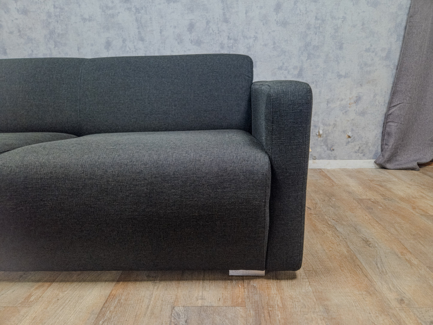 Zeer Mooi Antraciet DEISGN Hoekbank van MONTEL