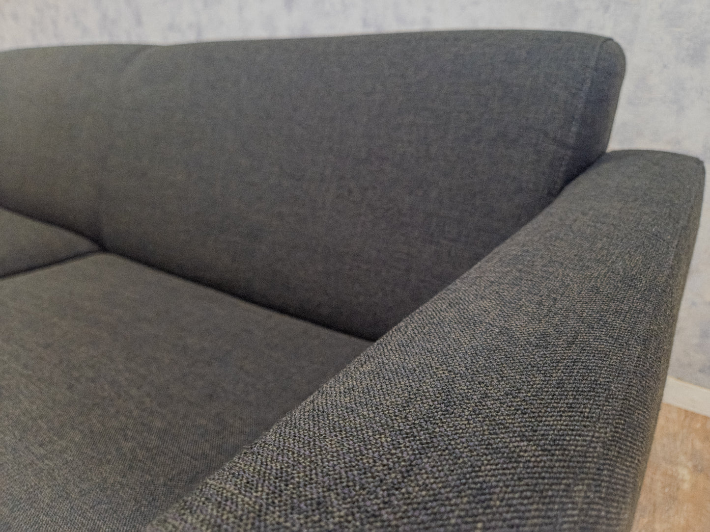 Zeer Mooi Antraciet DEISGN Hoekbank van MONTEL