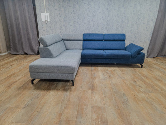 Zeer Mooi DEISGN Hoekbank van MONTEL MODENA