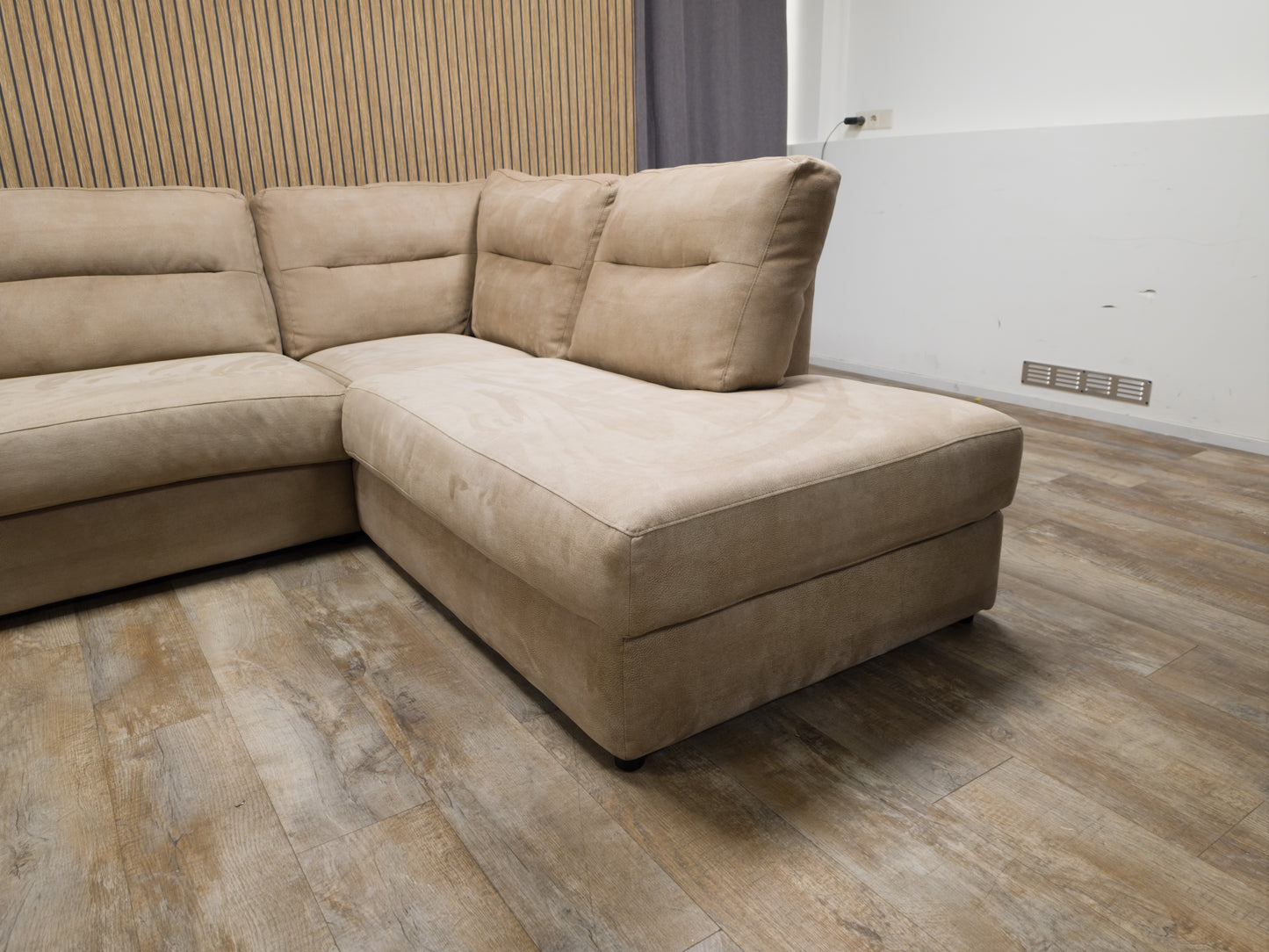 Zeer Mooie Beige Hoekbank van HACO