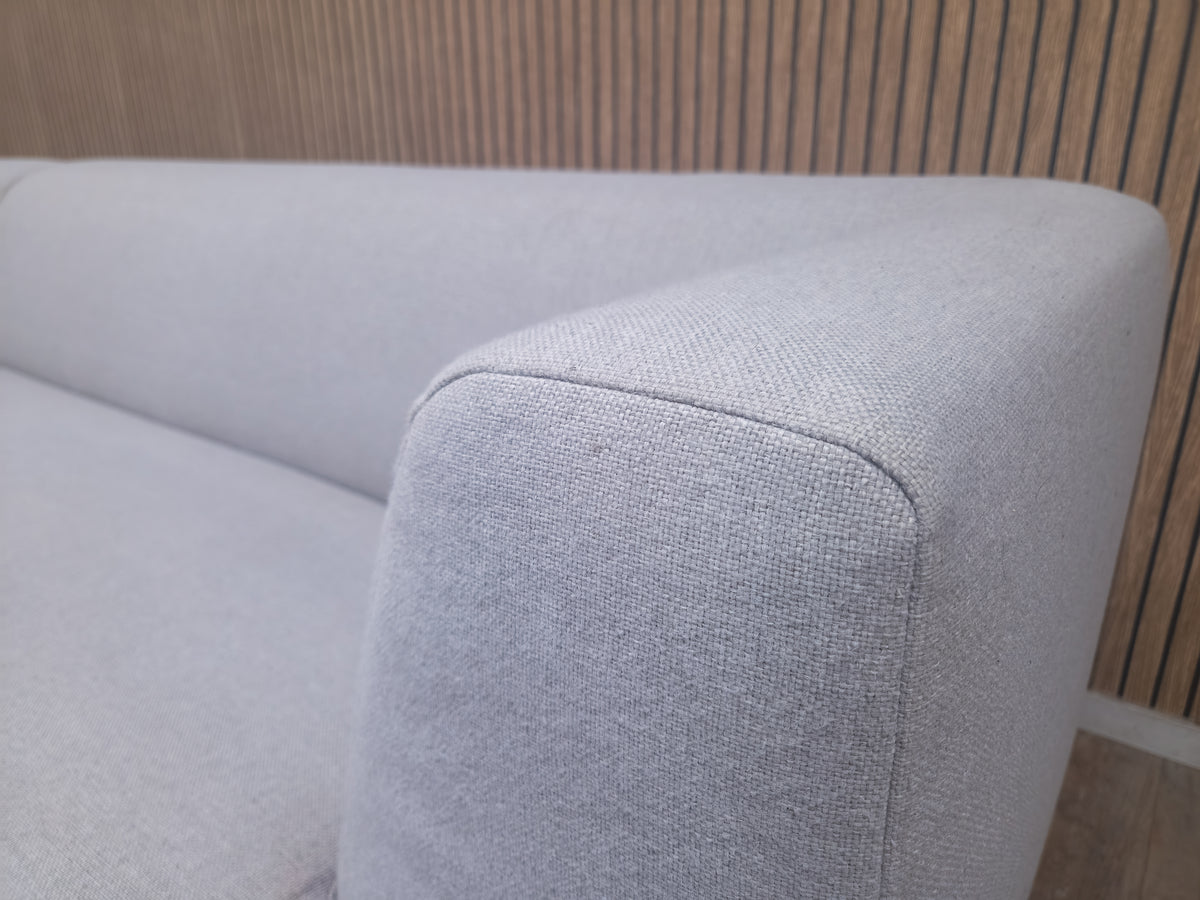 Zeer Mooi Wiite Modern Hoekbank van VT Wonen