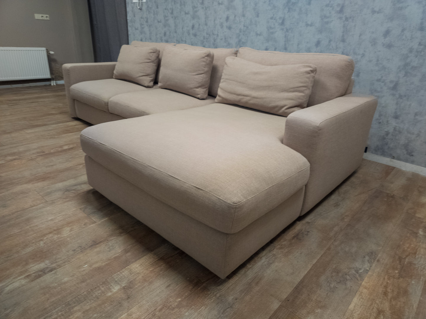 Zeer Mooi Beige Hoekbank - BanxteL - 2dehandse Bankstellen