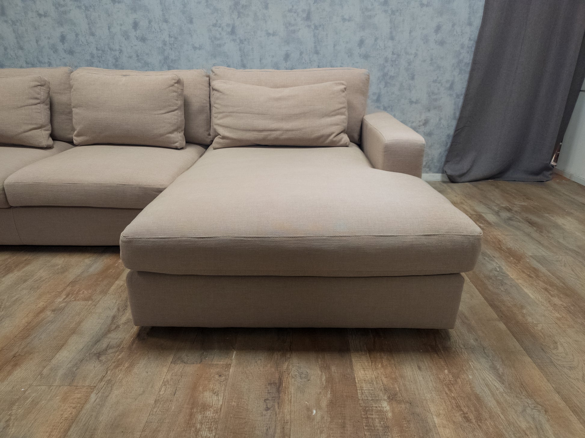 Zeer Mooi Beige Hoekbank - BanxteL - 2dehandse Bankstellen