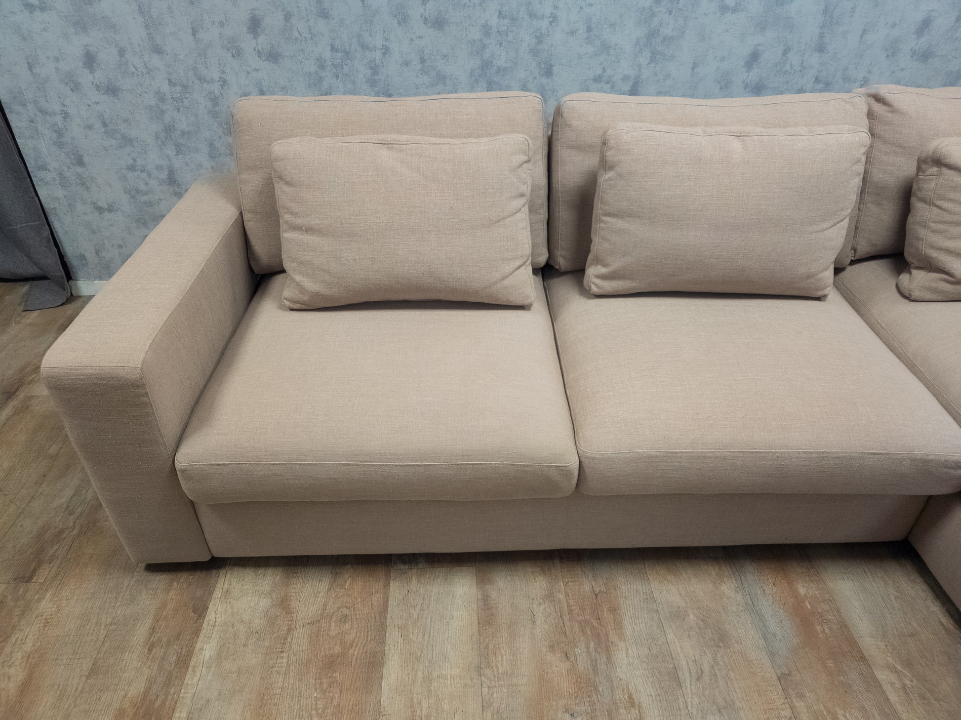 Zeer Mooi Beige Hoekbank - BanxteL - 2dehandse Bankstellen