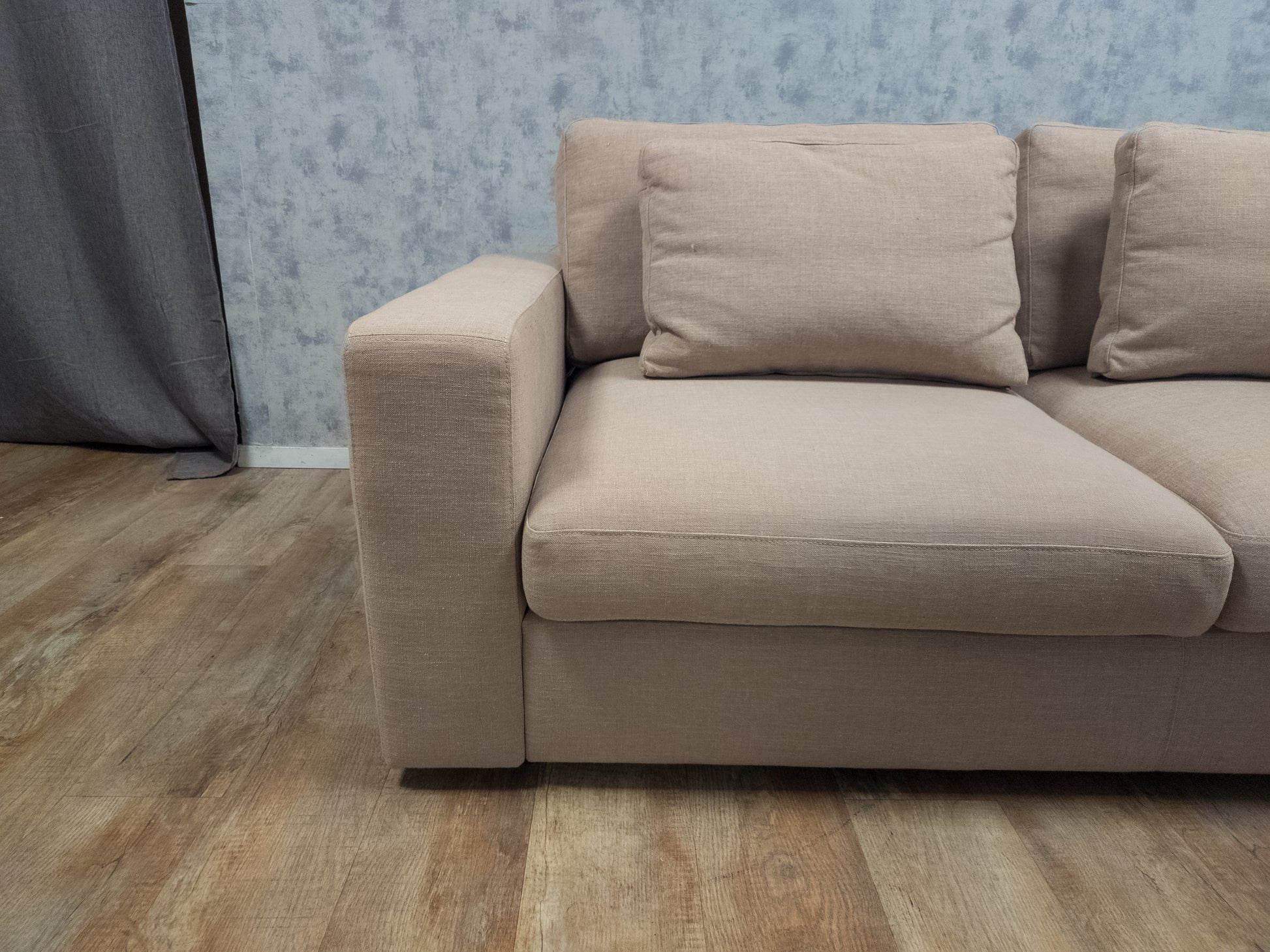 Zeer Mooi Beige Hoekbank - BanxteL - 2dehandse Bankstellen