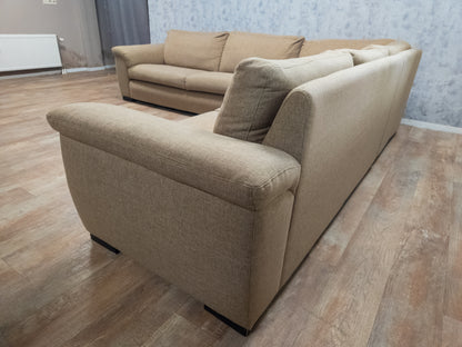 Zeer Mooi Groot Beige Hoekbank